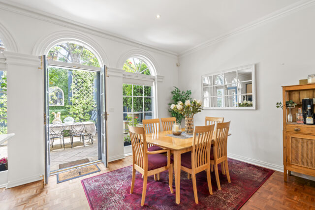 20 Sherwood Close, NORTH ADELAIDE  SA  5006