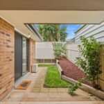 4 Flinders Drive, VALLEY VIEW, SA 5093