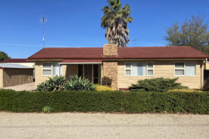 3 North Street, PORT WAKEFIELD, SA 5550