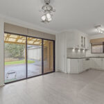 141 Stradbroke Road, ROSTREVOR, SA 5073