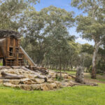 141 Stradbroke Road, ROSTREVOR, SA 5073
